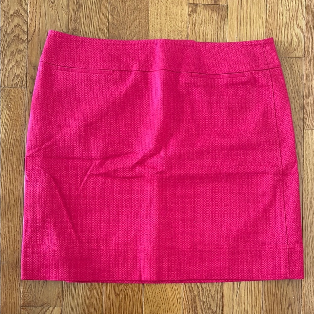 Pink tweed skirt
